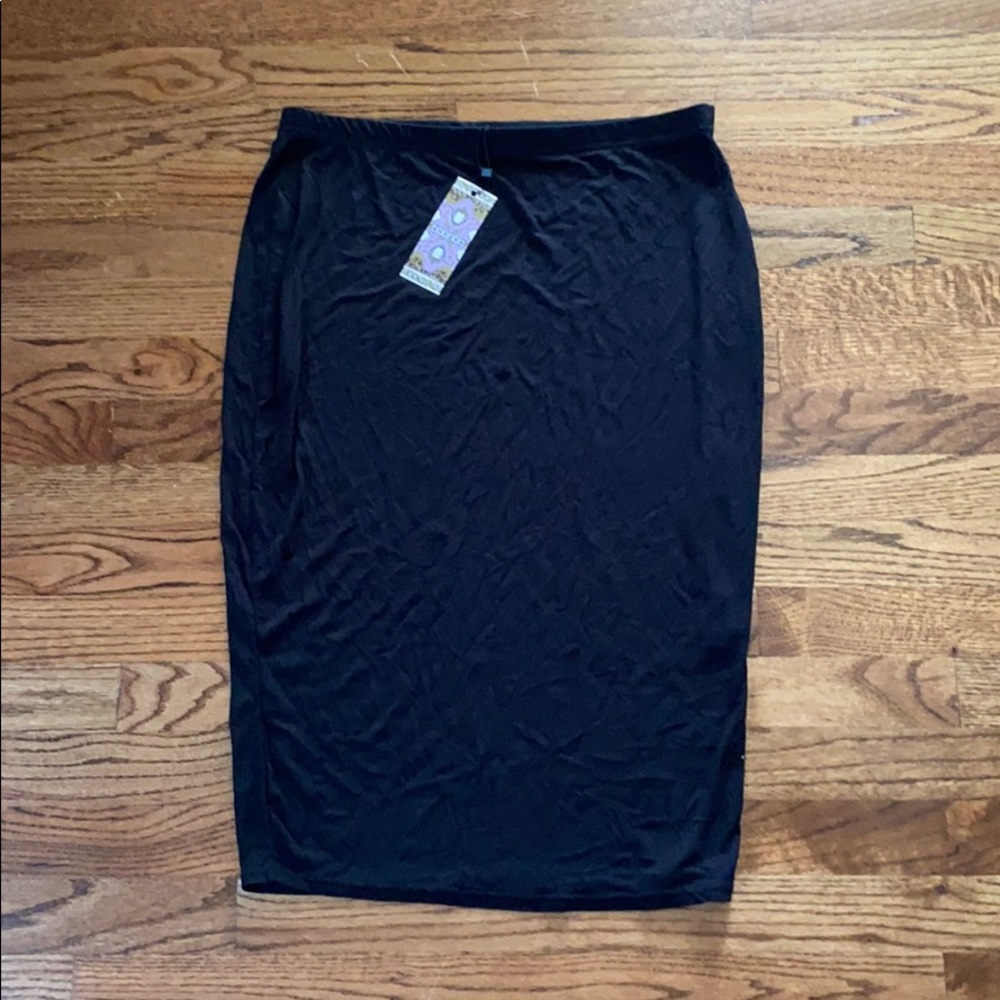 BRAND NEW WITH TAGS black tube skirt